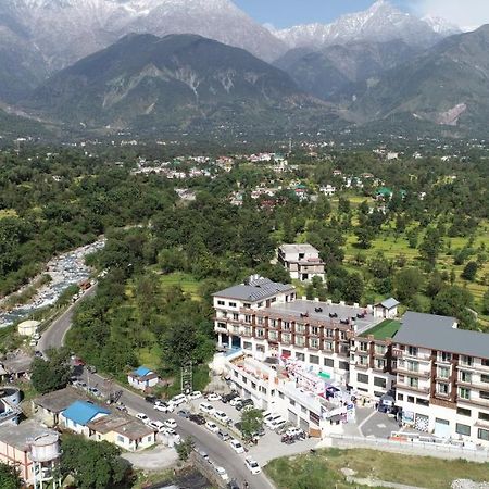 D'Polo Club & Spa Resort Дхарамсала Екстериор снимка